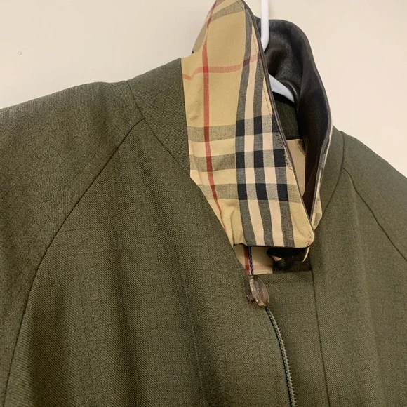 Burberry NWT Men’s Jacket size 34 - Picture 7 of 11